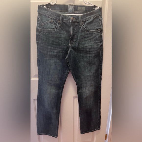 Men’s Rock & Republic Straight Leg Blue Jeans with 11” rise  Sz- 32 X 34 - Picture 2 of 9